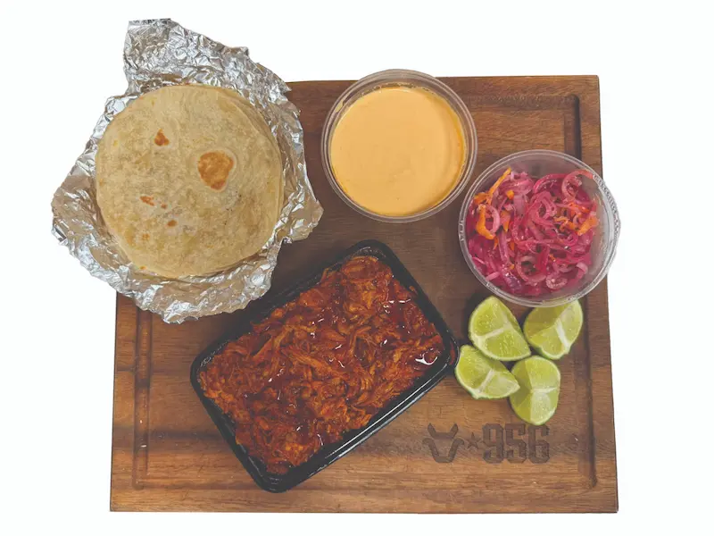 Combo Cochinita 1
